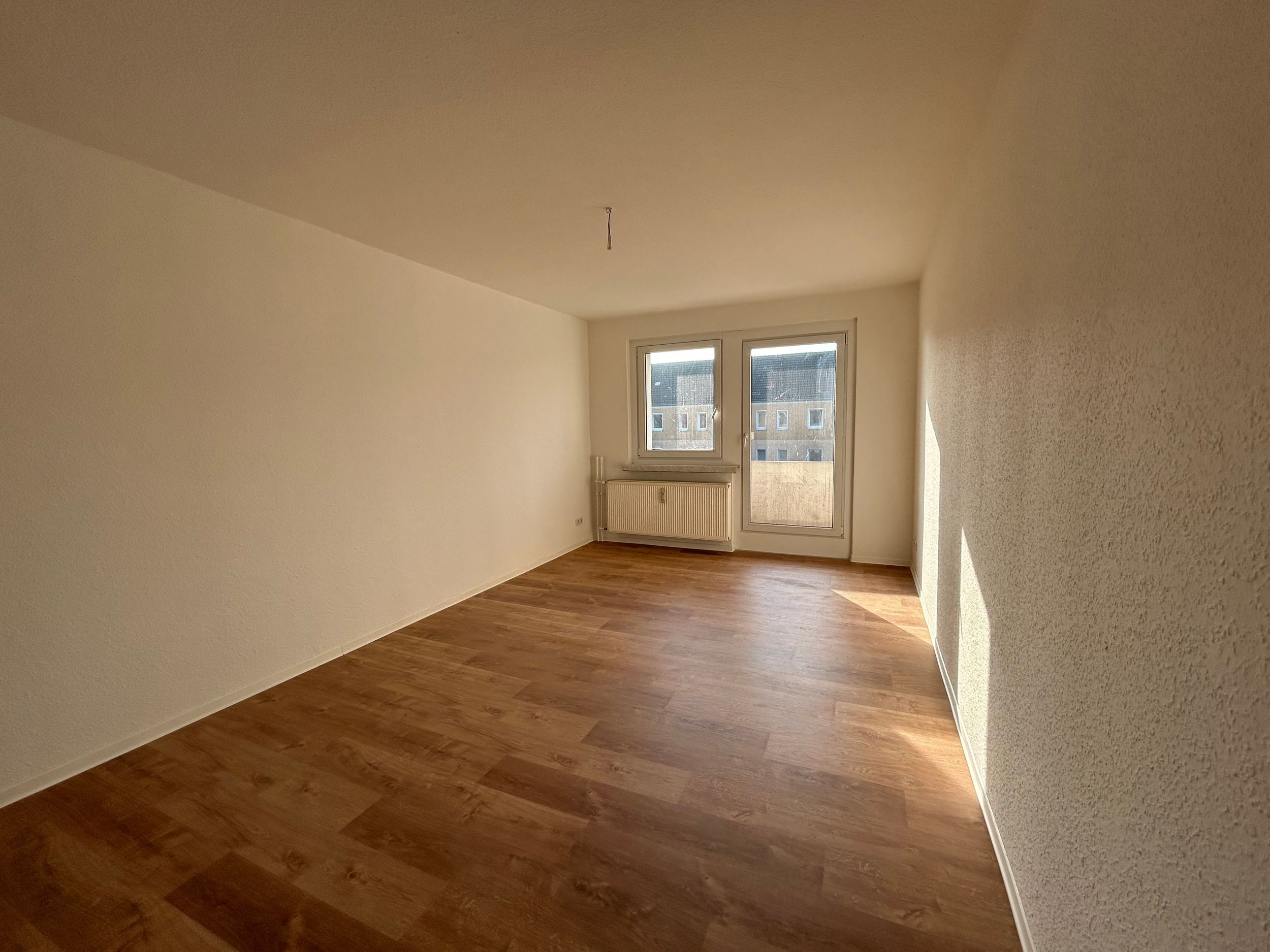 Wohnung zur Miete 275 € 2 Zimmer 47,8 m²<br/>Wohnfläche 4.<br/>Geschoss ab sofort<br/>Verfügbarkeit Max-Müller-Straße 16 Zittau Zittau 02763