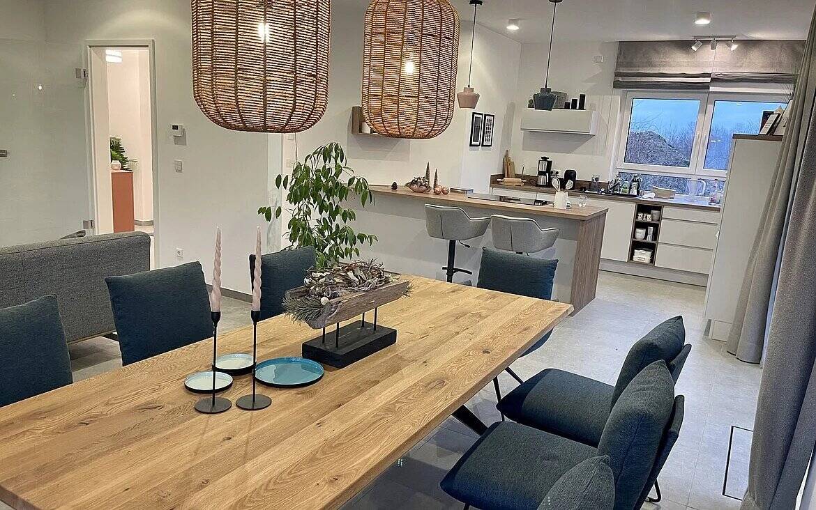 Immobilie in Rüdenhausen - Individuelles Einfamilienhaus in Rüdenhausen - Flexibel, Nachhaltig und Komfortabel - Bild 4