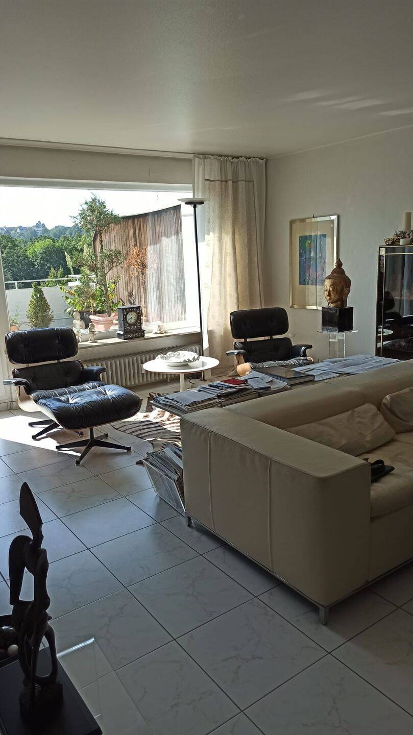 Property thumbnail 9