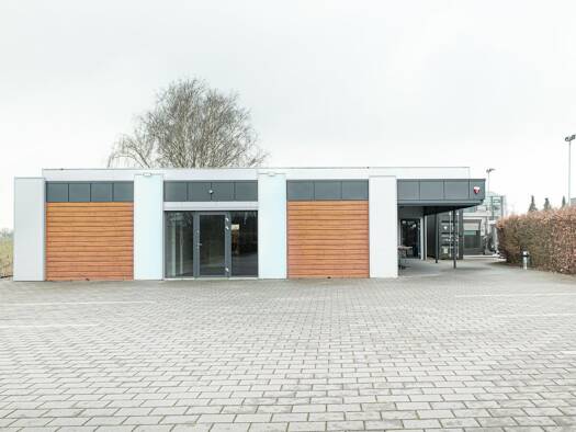 Bürofläche zur Miete 2.160 € 1 Zimmer 137,9 m² Bürofläche Drochtersen 21706