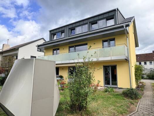 Wohnung zur Miete 1.050 € 2 Zimmer 65 m² 2. Geschoss frei ab sofort Mainleus Mainleus 95336