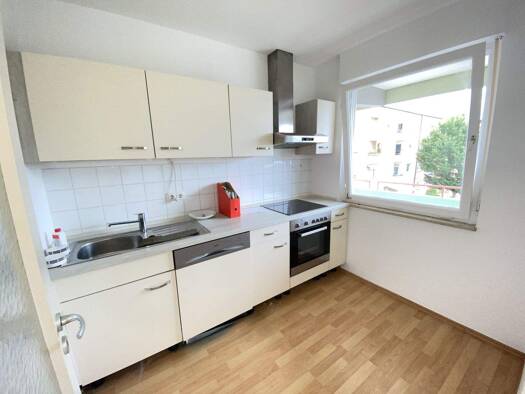 Wohnung zur Miete 650 € 3 Zimmer 81 m² 2. Geschoss frei ab sofort Stresemannstr. 11 Bergl Schweinfurt 97424