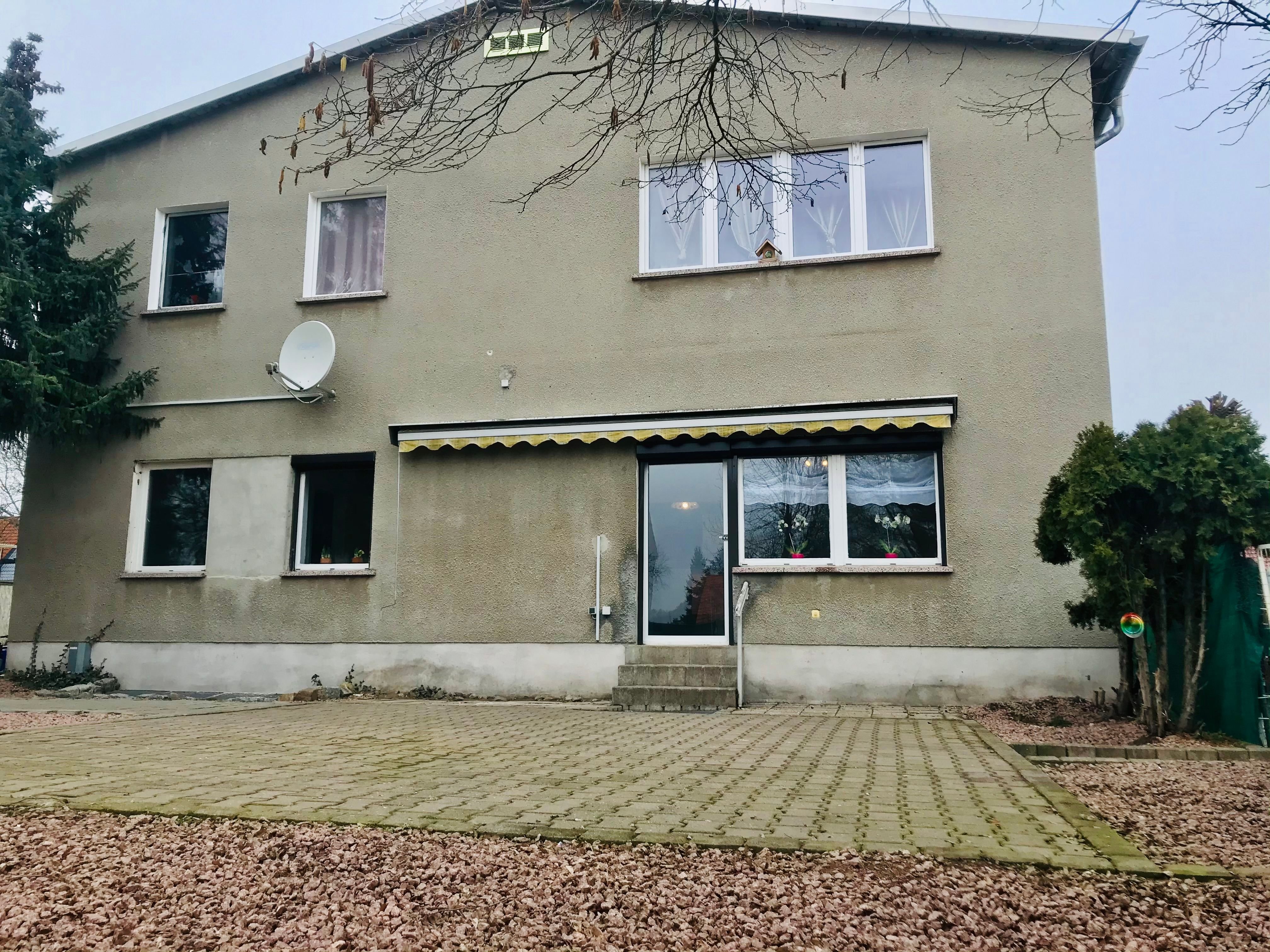 Terrassenwohnung zur Miete 1.150 € 6 Zimmer 160 m²<br/>Wohnfläche EG<br/>Geschoss 01.01.2025<br/>Verfügbarkeit Rosslauer Str. 5 Hundeluft Coswig (Anhalt) 06868