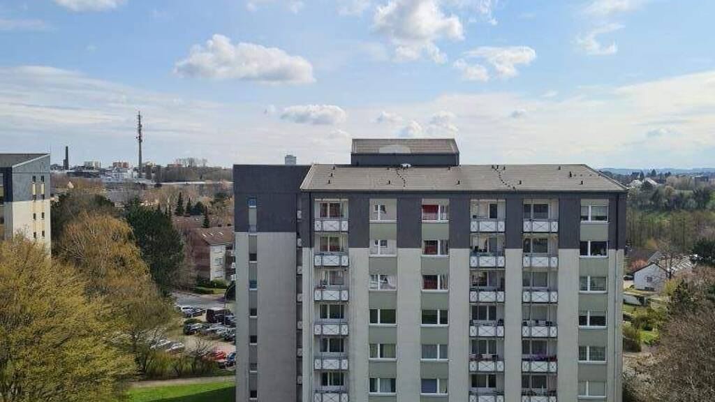 Wohnung zur Miete 499 € 2 Zimmer 66,8 m² 5. Geschoss Am Kostenberg 52 Kostenberg Velbert 42549
