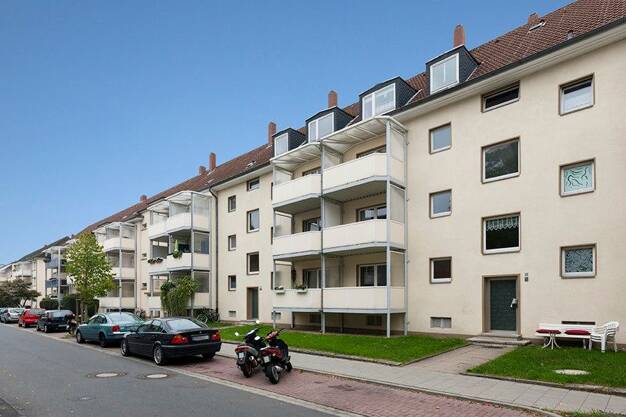 Wohnung zur Miete 624 € 2 Zimmer 57,6 m² frei ab 28.07.2025 Limbeker Str. 25 Bebelhof Braunschweig 38126