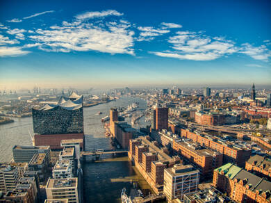 Laden zur Miete - Erstbezug 10.000 € 400 m² Verkaufsfläche teilbar ab 200 m² HafenCity Hamburg 20457