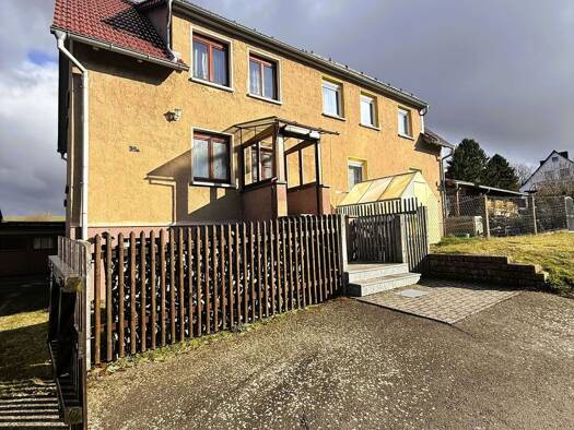 Doppelhaushälfte zum Kauf 80.000 € 5 Zimmer 80 m² 920 m² Grundstück frei ab sofort Viernau 98547