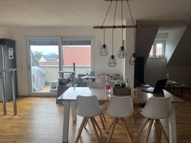 Wohnung zur Miete 1.250 € 4 Zimmer 119 m² Dachgeschoss, 2. Geschoss frei ab sofort Günzburger Str. 37 Leipheim Leipheim 89340