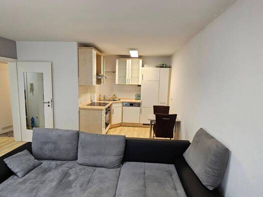 Wohnung zur Miete 720 € 2 Zimmer 53 m² EG frei ab 15.07.2026 Kanzleistraße 44 Innenstadt Reutlingen 72764