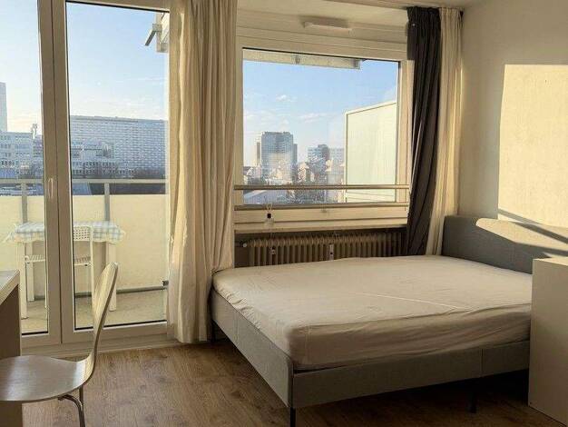 Wohnung zur Miete 1.350 € 1 Zimmer 32 m² 5. Geschoss Daphnestraße 32 Bogenhausen München 81925