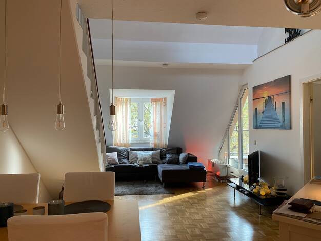Wohnung zum Kauf 239.000 € 3 Zimmer 71,6 m² Dachgeschoss, 4. Geschoss Benrather Schlossallee 25 Benrath Düsseldorf 40597