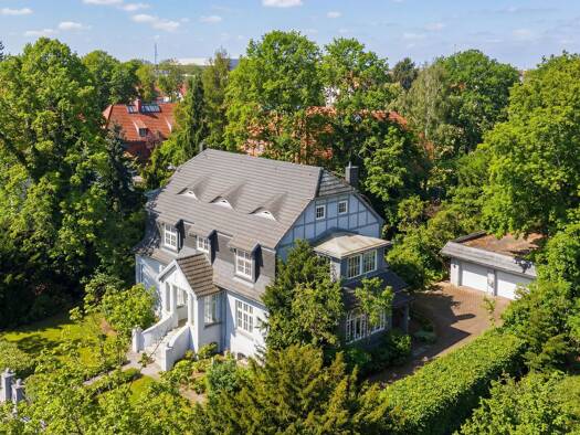Haus zum Kauf 999.000 € 11 Zimmer 297,3 m² 2.551 m² Grundstück Dahlwitz-Hoppegarten Hoppegarten 15366