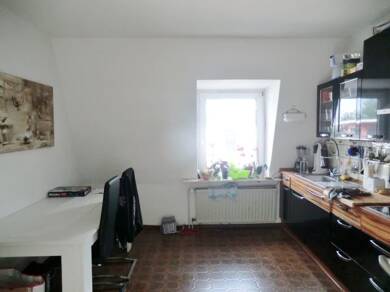 Wohnung zur Miete 570 € 3 Zimmer 95 m² Dachgeschoss, 2. Geschoss frei ab 01.06.2025 Westfalenstraße 36 Wermingsen Iserlohn 58636