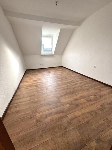 Wohnung zur Miete 360 € 1 Zimmer 36 m² 4. Geschoss frei ab 01.02.2025 Marienstraße 30 Nordstadt Wuppertal 42105