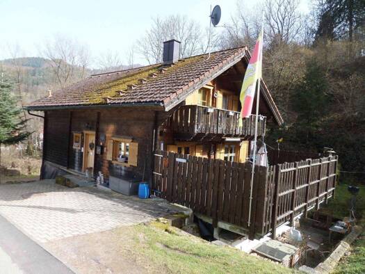 Einfamilienhaus zum Kauf 499.000 € 8 Zimmer 193 m² 3.283 m² Grundstück Tegernau Kleines Wiesental 79692