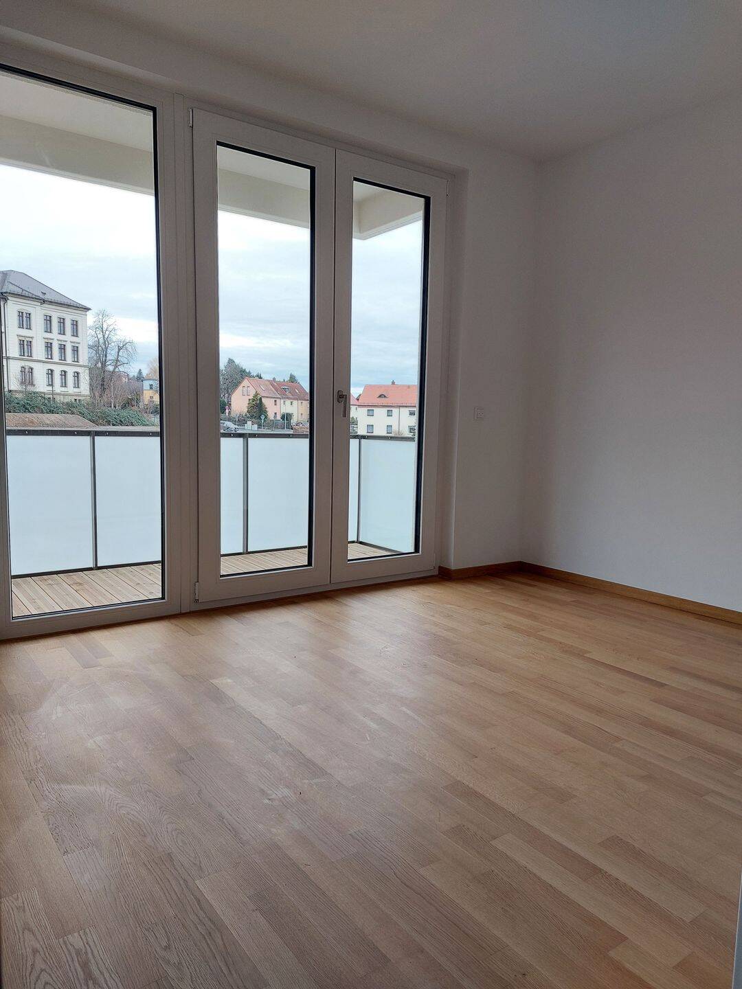 Property thumbnail 16