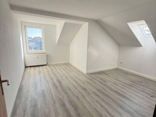 Wohnung zur Miete 320 € 2 Zimmer 50 m² Geschoss 3/3 frei ab sofort Hermann-Krause-Straße 7 Frohburg 04654