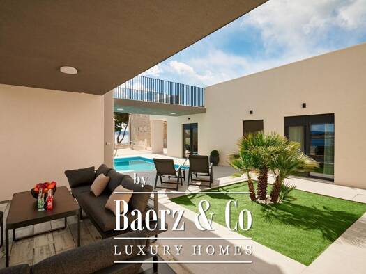 Villa zum Kauf 1.700.000 € 6 Zimmer 225 m² 590 m² Grundstück dugi rat