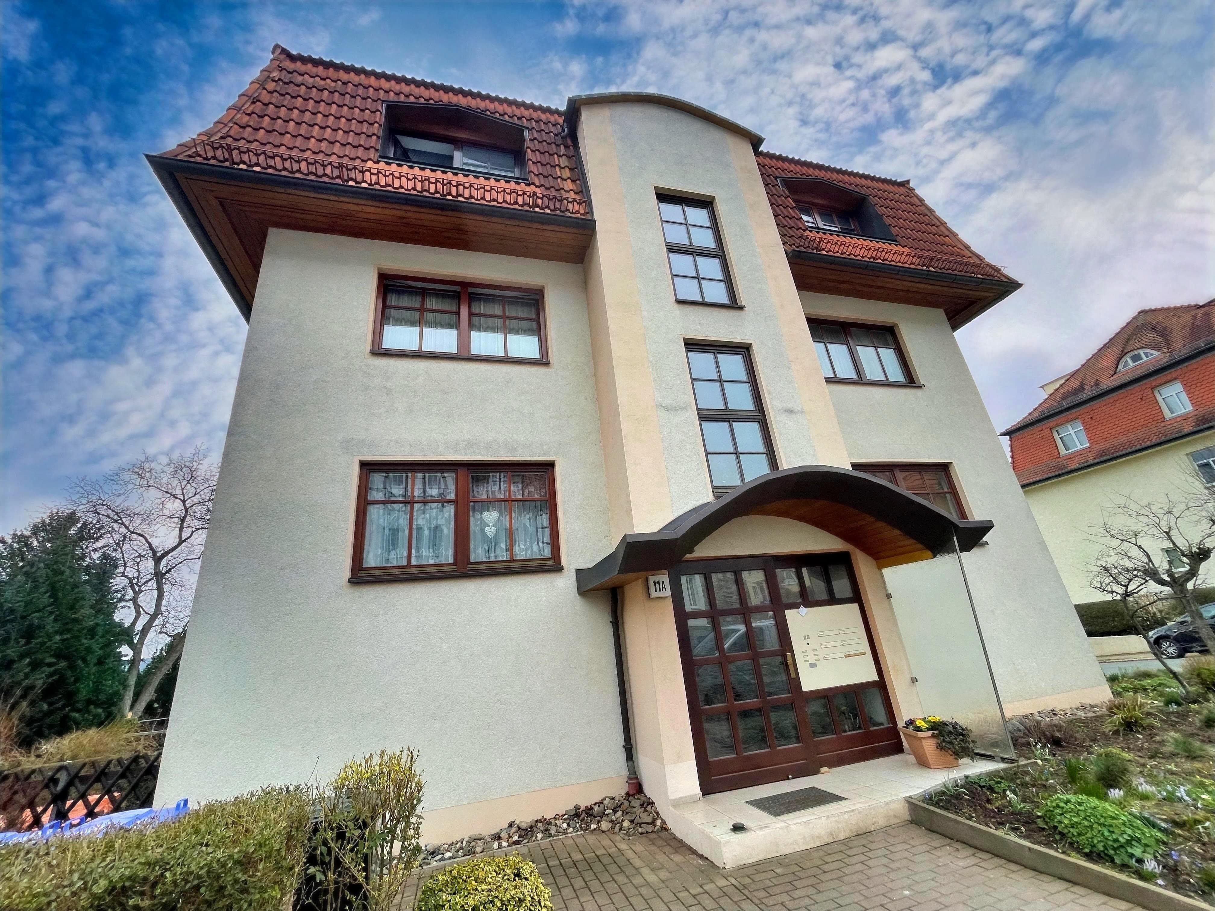 Wohnung zur Miete 300 € 2 Zimmer 37 m²<br/>Wohnfläche 01.12.2024<br/>Verfügbarkeit Lutherstraße 11a West Rudolstadt 07407