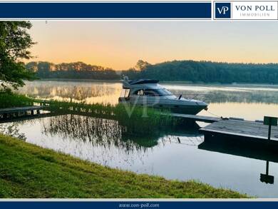 Villa zum Kauf 2.250.000 € 5 Zimmer 240 m² 17.794 m² Grundstück Strasen Wesenberg / Strasen 17255