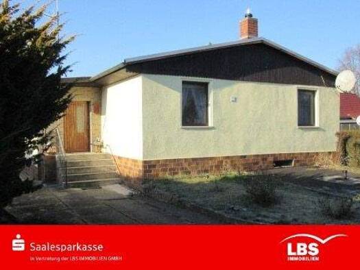 Einfamilienhaus zum Kauf 260.000 € 3 Zimmer 100 m² 1.109 m² Grundstück Reideburg Halle 06116