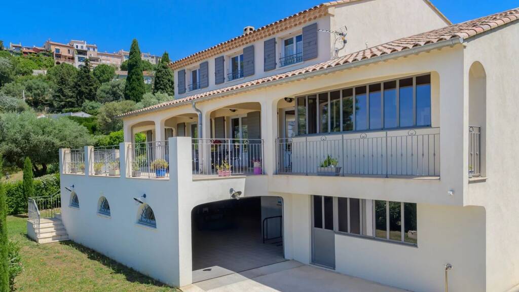 Einfamilienhaus zum Kauf 2.100.000 € 7 Zimmer 300 m² 1.705 m² Grundstück LE CASTELLET 83330