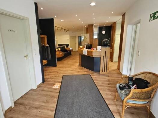 Bürogebäude zur Miete 3.750 € 6 Zimmer 249 m² Bürofläche Erlangen-Ost Erlangen 91054