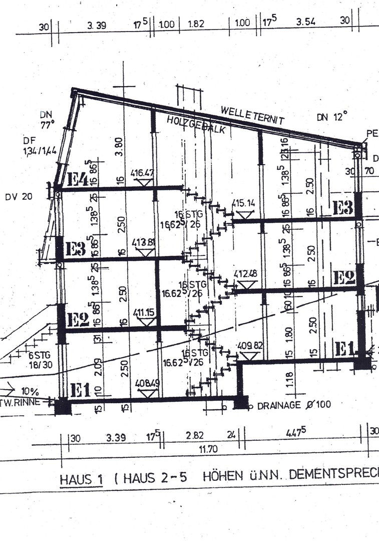 Reihenendhaus zum Kauf provisionsfrei 597.000 € 7 Zimmer 167,8 m²<br/>Wohnfläche 828 m²<br/>Grundstück Pfullingen 72793