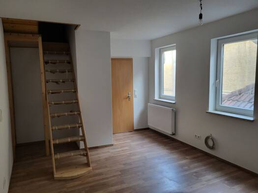 Wohnung zur Miete 325 € 3 Zimmer 45 m² Geschoss -1/2 frei ab sofort Johannisgasse 2 Eisenberg 07607