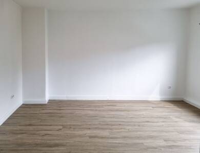 Wohnung zur Miete 330 € 1,5 Zimmer 35 m² Dachgeschoss, 2. Geschoss Fetter Hagen 5 Bad Wildungen Bad Wildungen 34537