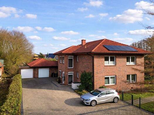 Mehrfamilienhaus zum Kauf 569.000 € 8 Zimmer 220,6 m² 803 m² Grundstück Friesoythe 26169
