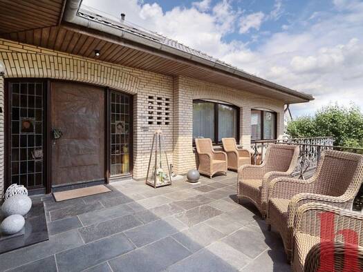 Einfamilienhaus zum Kauf 429.000 € 12 Zimmer 310 m² 952 m² Grundstück Kroge Lohne-Kroge 49393