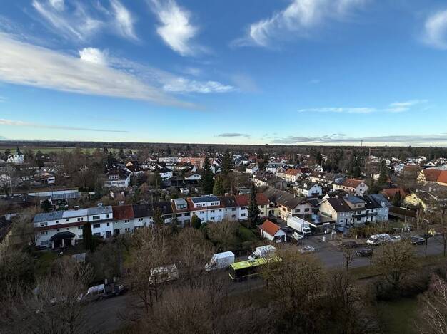 Wohnung zum Kauf 585.000 € 3 Zimmer 94,9 m² 9. Geschoss Unterhaching 82008