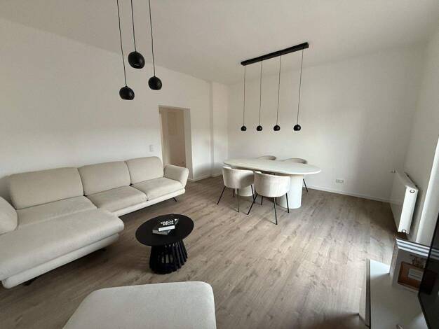 Wohnung zur Miete 1.390 € 3 Zimmer 75 m² Cecilienstraße 32 Troisdorf 53840