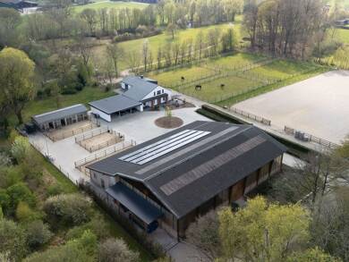 Villa zum Kauf 2.350.000 € 4 Zimmer 243 m² 39.061 m² Grundstück Loxten Versmold 33775