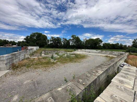 Gewerbegrundstück zur Miete 1.959 € 1.306 m² Grundstück Siemensstr. 16 Ailingen Friedrichshafen 88048