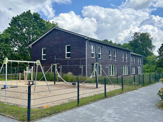 Reihenmittelhaus zur Miete - Erstbezug 1.720 € 4 Zimmer 122 m² 122 m² Grundstück frei ab 01.11.2025 Appelboomtwiete, 10 Alveslohe 25486