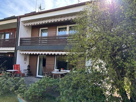 Doppelhaushälfte zum Kauf 459.000 € 5 Zimmer 122 m² 434 m² Grundstück frei ab 01.10.2026 Heroldsberg Heroldsberg 90562