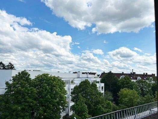 Wohnung zum Kauf 80.000 € 1 Zimmer 40 m² 4. Geschoss frei ab sofort Haidelweg 32 Pasing-Obermenzing München 81241
