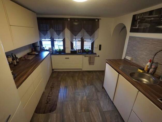Wohnung zur Miete 1.300 € 3,5 Zimmer 145 m² Dachgeschoss, 1. Geschoss frei ab 01.09.2025 Stockach Stockach 78333