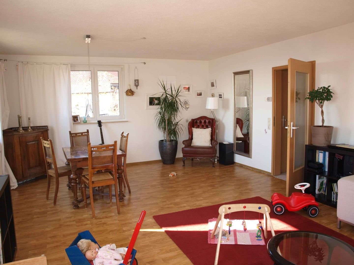 Wohnung zur Miete 1.260 € 4 Zimmer 120 m²<br/>Wohnfläche 1.<br/>Geschoss 01.01.2025<br/>Verfügbarkeit Ötlingen Weil am Rhein /Ötlingen 79576