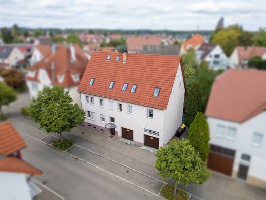 Mehrfamilienhaus zum Kauf als Kapitalanlage geeignet 395.000 € 14 Zimmer 269,5 m² 418 m² Grundstück Trossingen Trossingen 78647