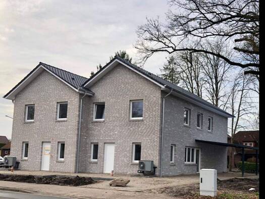 Doppelhaushälfte zum Kauf provisionsfrei 4 Zimmer 142 m² 357 m² Grundstück Strücklingen Saterland 26683