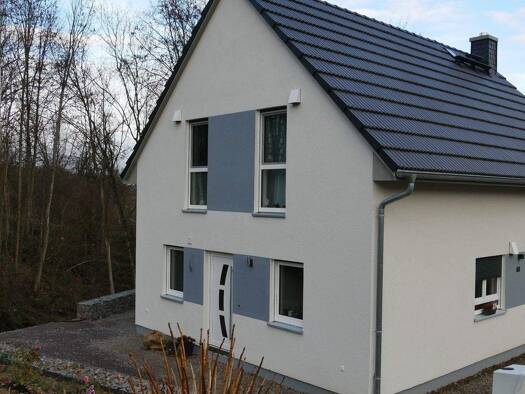 Einfamilienhaus zum Kauf - Erstbezug provisionsfrei 350.100 € 4,5 Zimmer 130 m² 652 m² Grundstück Freital Rabenau 01734