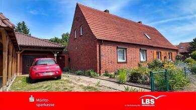 Doppelhaushälfte zum Kauf provisionsfrei 145.000 € 3 Zimmer 72 m² 517 m² Grundstück Röbel Röbel 17207