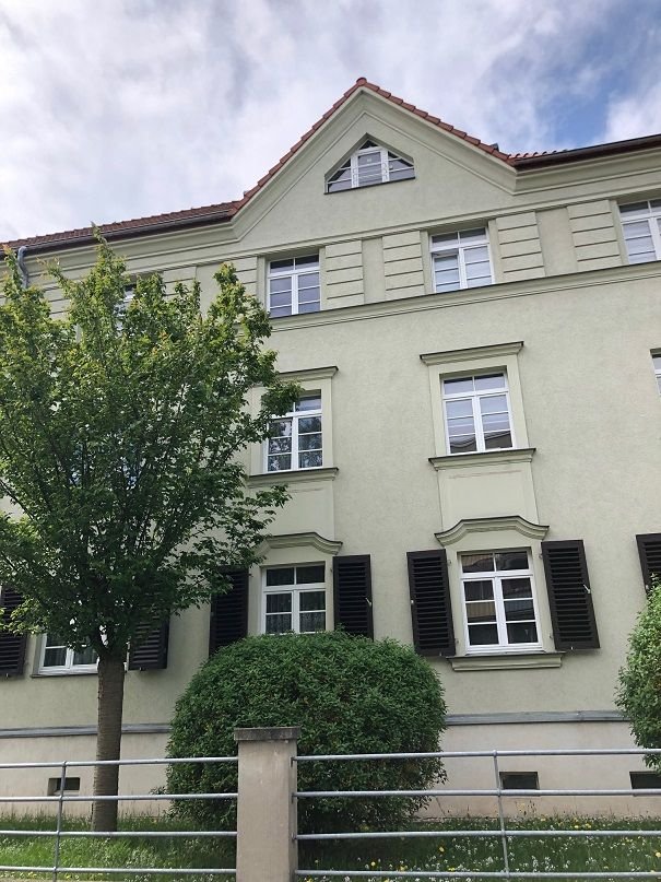 Wohnung zur Miete 933 € 5 Zimmer 121 m²<br/>Wohnfläche EG<br/>Geschoss ab sofort<br/>Verfügbarkeit Guerickestraße 6 Leuben/Niedersedlitz (Sachsenwerk) Dresden 01257