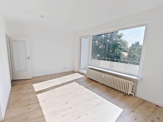 Wohnung zur Miete 685 € 3 Zimmer 70,7 m² 3. Geschoss frei ab 01.09.2026 Rehnaer Weg 2 Ratzeburg 23909