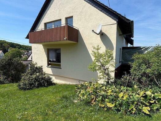 Einfamilienhaus zum Kauf 225.000 € 7 Zimmer 200 m² 1.000 m² Grundstück frei ab sofort Karlstraße 21 Welschbach Illingen 66557