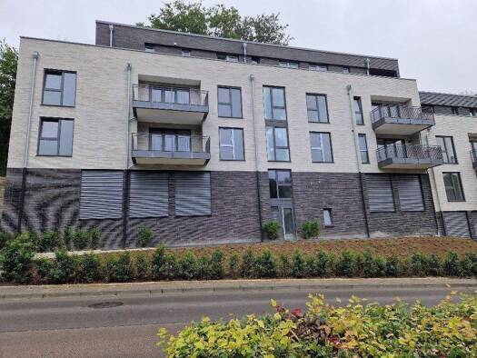 Wohnung zur Miete 820 € 2 Zimmer 65 m² Geschoss EG/3 frei ab 01.10.2026 Lindenstockstraße 31 Bernberg Gummersbach 51647