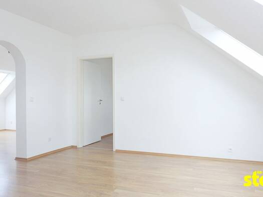Wohnung zur Miete 750 € 3 Zimmer 75 m² 4. Geschoss Innenstadt Aschaffenburg 63739